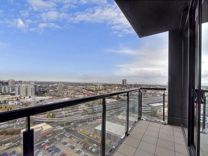 REF 21373/100 Kavanagh Street, Southbank VIC 3006