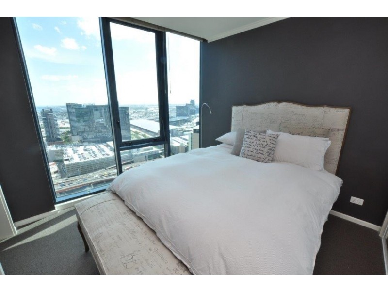 REF 21377/180 City Road, Southbank VIC 3006