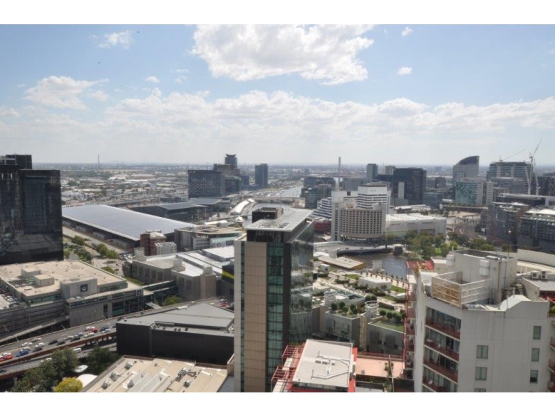REF 21377/180 City Road, Southbank VIC 3006