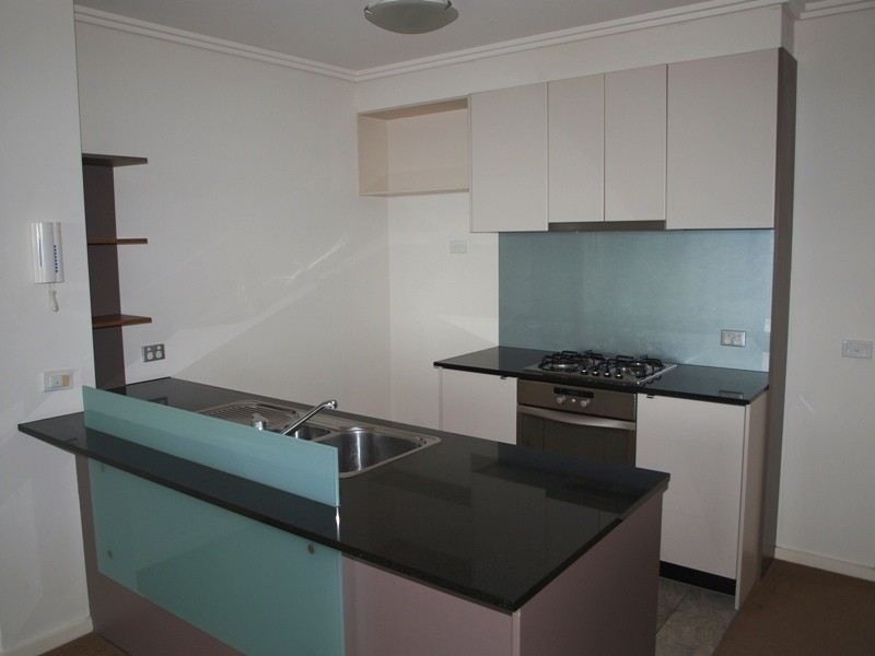 REF 21391/88 Kavanagh Street, Southbank VIC 3006