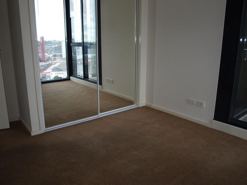 REF 21391/88 Kavanagh Street, Southbank VIC 3006