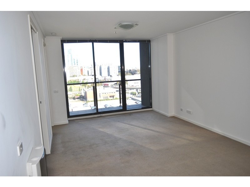 REF 21393/183 City Road, Southbank VIC 3006