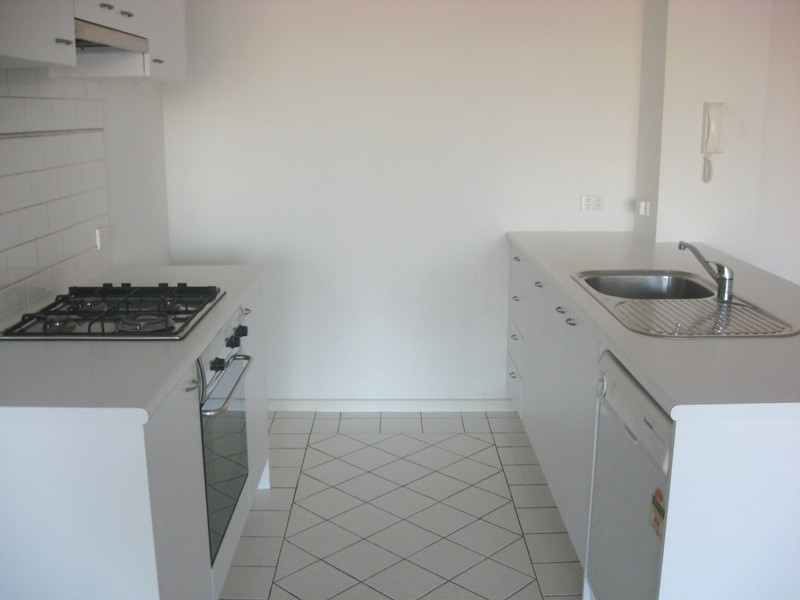 REF 21402/38 Kavanagh Street, Southbank VIC 3006