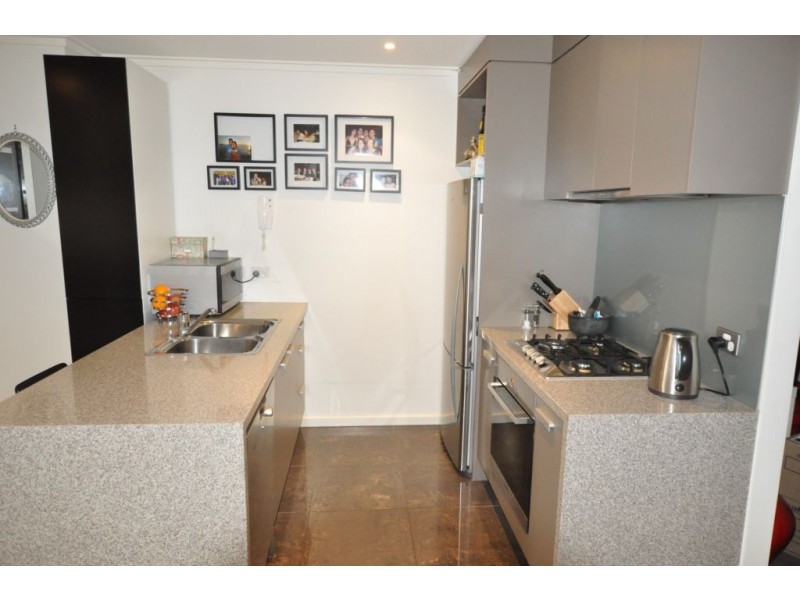 REF 21403/58 Jeffcott Street, West Melbourne VIC 3003