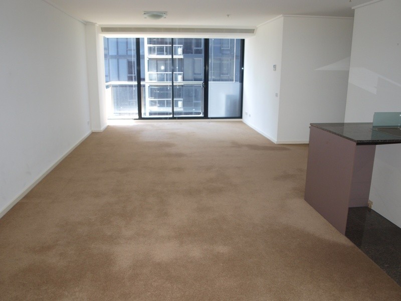 REF 21406/183 City Road, Southbank VIC 3006