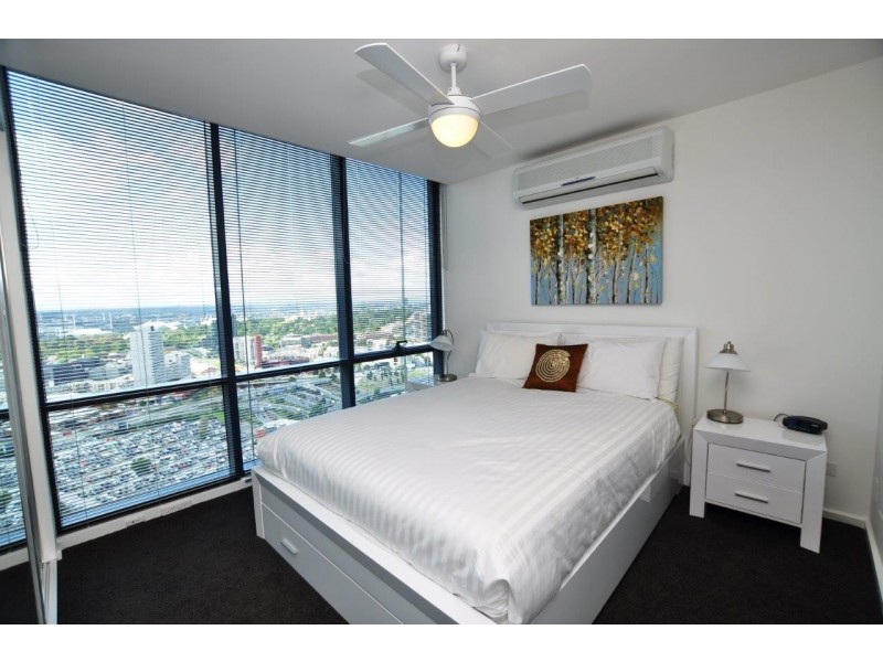 REF 20043/241 City Road, Southbank VIC 3006