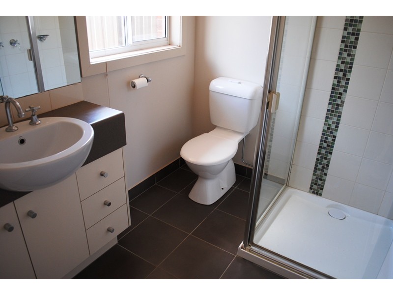 34 Pioneer Drive, Deer Park VIC 3023