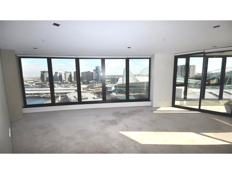 1712/100 Harbour Esplanade, Docklands VIC 3008