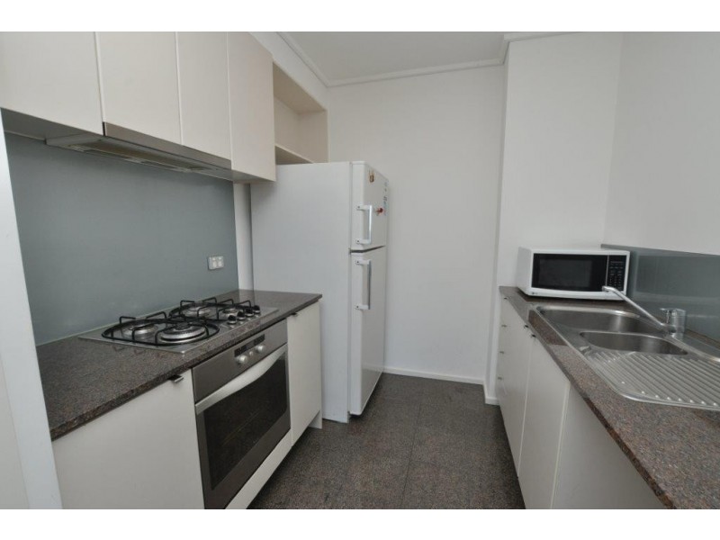 REF 21445/183 City Road, Southbank VIC 3006