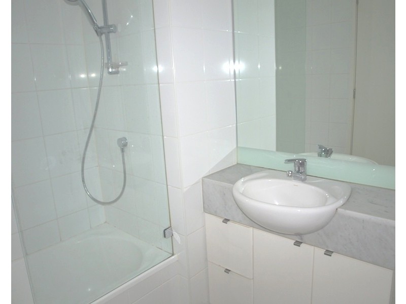 242/173 City Road, Southbank VIC 3006