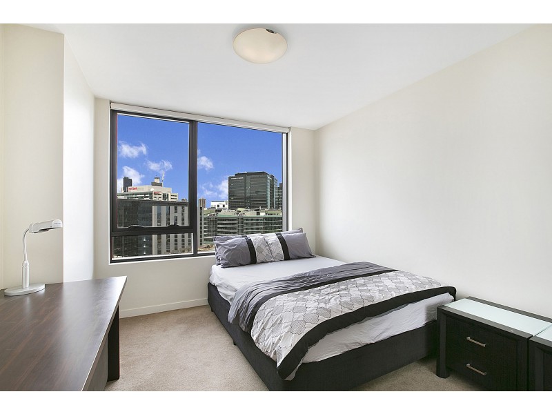 1507/100 Harbour Esplande, Docklands VIC 3008