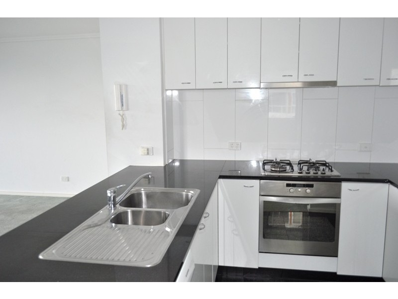 REF 21446/22 Kavanagh Street, Southbank VIC 3006