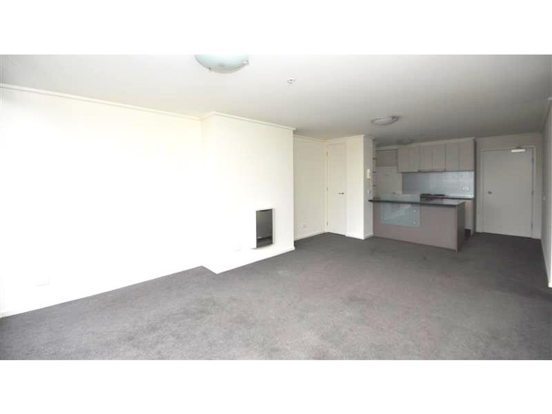 REF 21453/100 Kavanagh Street, Southbank VIC 3006