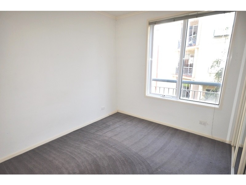 REF 21463/88 Wells Street, Southbank VIC 3006