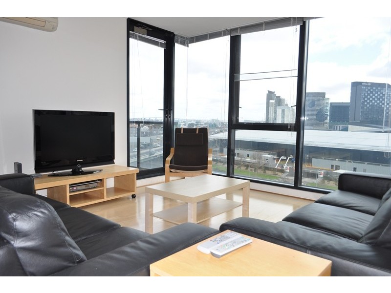 REF 21464/99 Whiteman Street, Southbank VIC 3006