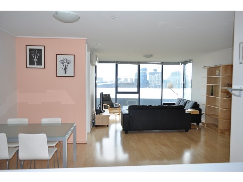 REF 21464/99 Whiteman Street, Southbank VIC 3006