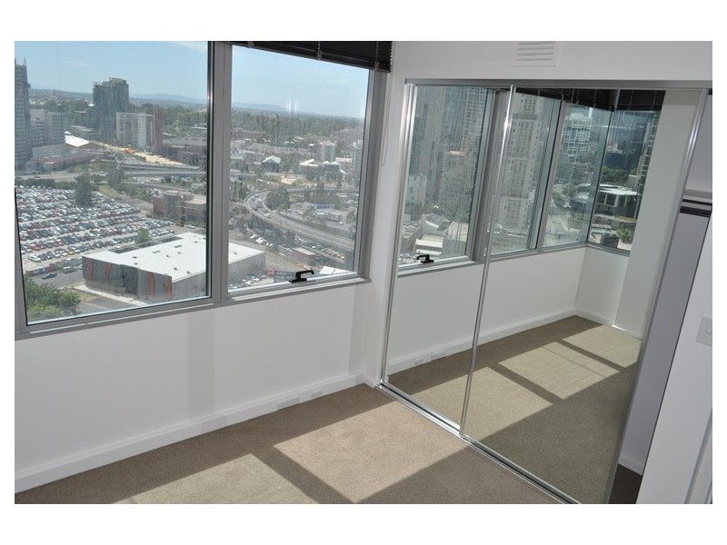 REF 20091/241 City Road, Southbank VIC 3006