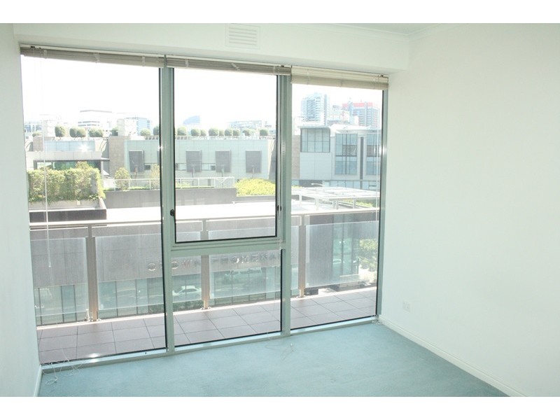 REF 21472/83 Queensbridge Street, Southbank VIC 3006