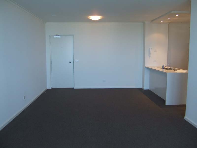 REF 21482/180 City Road, Southbank VIC 3006