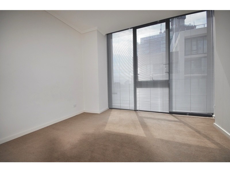 REF 21209/88 Kavanagh Street, Southbank VIC 3006