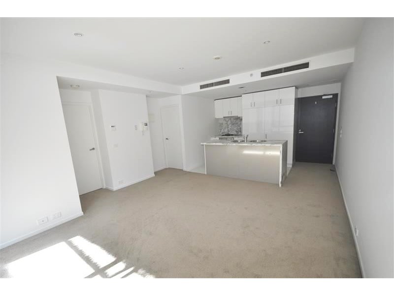 104/18 Waterview Walk, Docklands VIC 3008