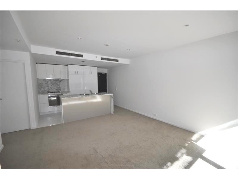 104/18 Waterview Walk, Docklands VIC 3008