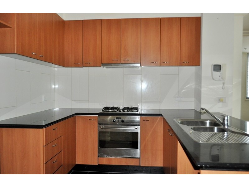 REF 21491/163 City Road, Southbank VIC 3006