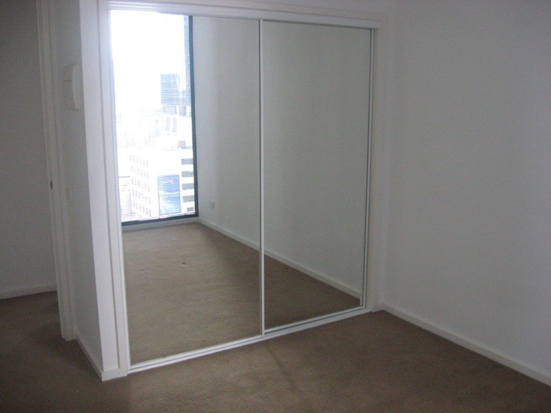 REF 21499/183 City Road, Southbank VIC 3006