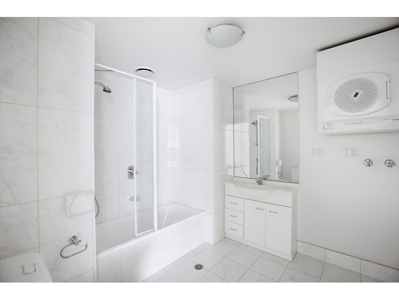 2303/163 City Road, Southbank VIC 3006