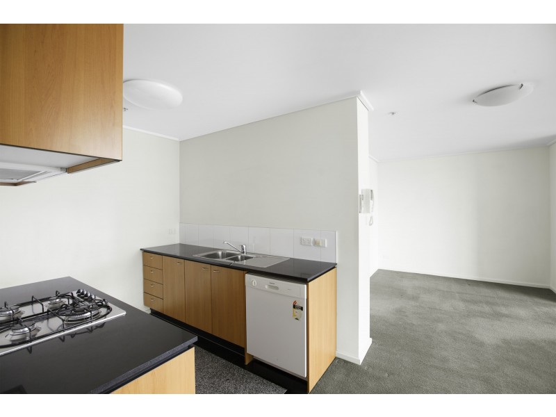 2303/163 City Road, Southbank VIC 3006