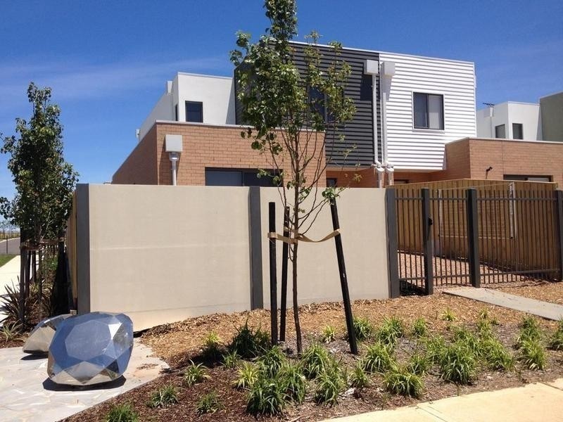 19 Chapel Street, Point Cook VIC 3030