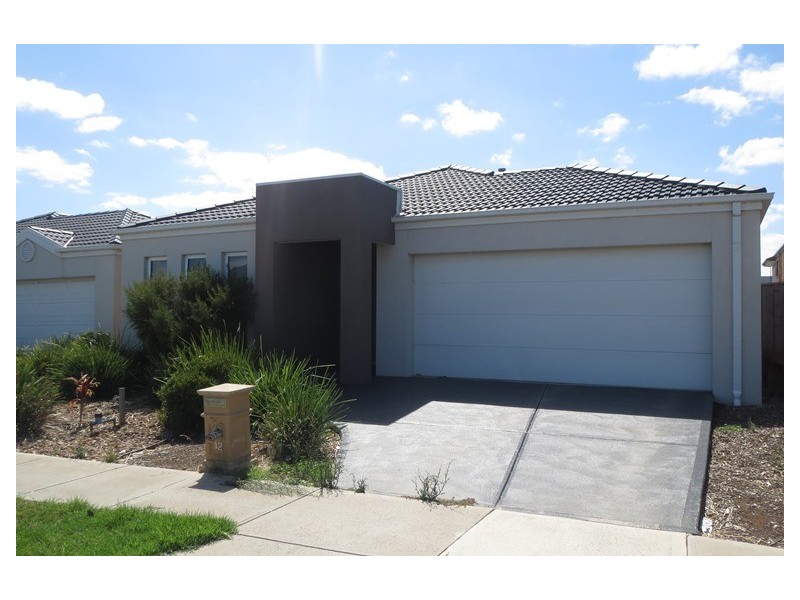 12 Skein Street, Point Cook VIC 3030