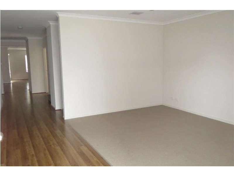 57 Penshurst Avenue, Williams Landing VIC 3027