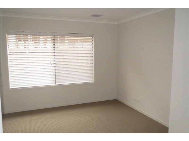 57 Penshurst Avenue, Williams Landing VIC 3027