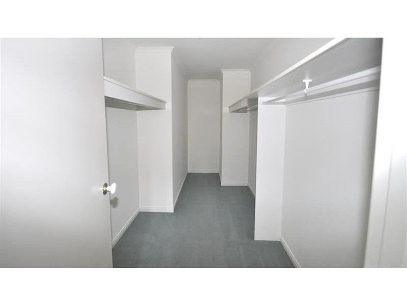 REF 21507/83 Queensbridge Street, Southbank VIC 3006