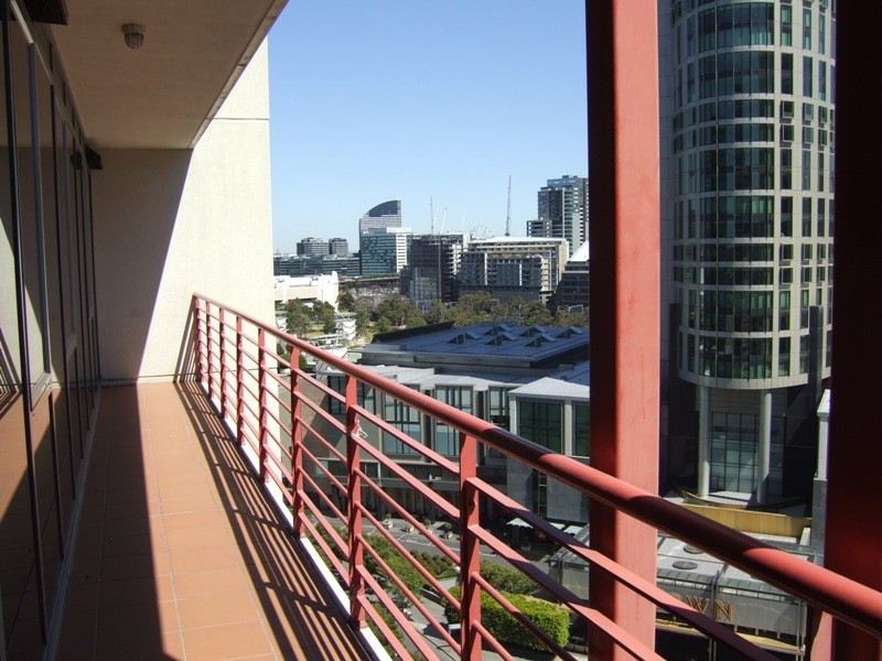 REF 21507/83 Queensbridge Street, Southbank VIC 3006