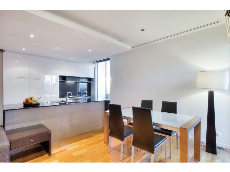 2403/25-33 Wills Street, Melbourne VIC 3000