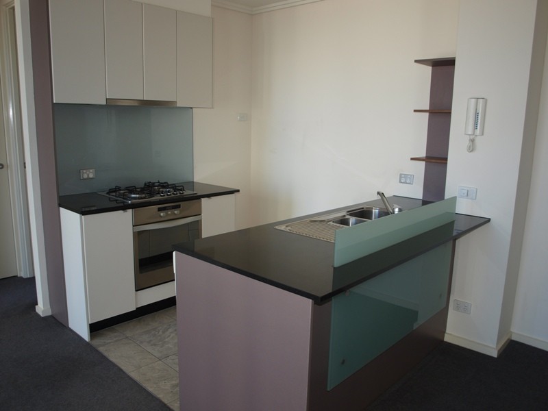 REF 21527/88 Kavanagh Street, Southbank VIC 3006