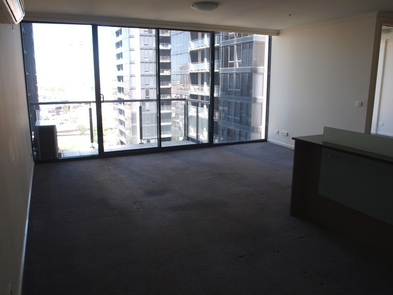 REF 21527/88 Kavanagh Street, Southbank VIC 3006