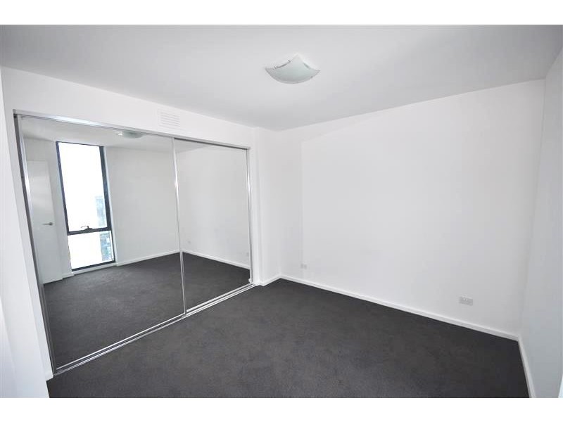 REF 27004/241 City Road, Southbank VIC 3006