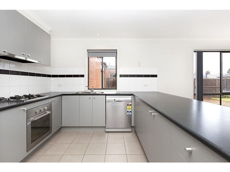 2 Alice Way, Tarneit VIC 3029