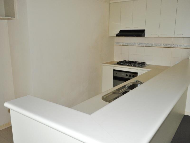 REF 21540/83 Queensbridge Street, Southbank VIC 3006