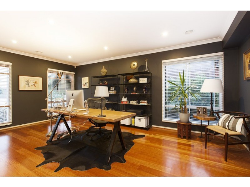 89 Fongeo Drive, Point Cook VIC 3030