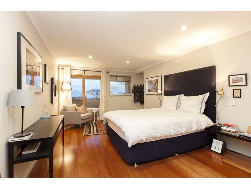 89 Fongeo Drive, Point Cook VIC 3030