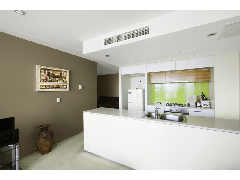 510/100 Harbour Esplanade, Docklands VIC 3008
