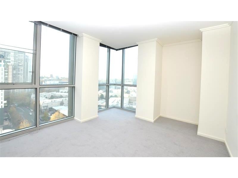 REF 21544/88 Kavanagh Street, Southbank VIC 3006