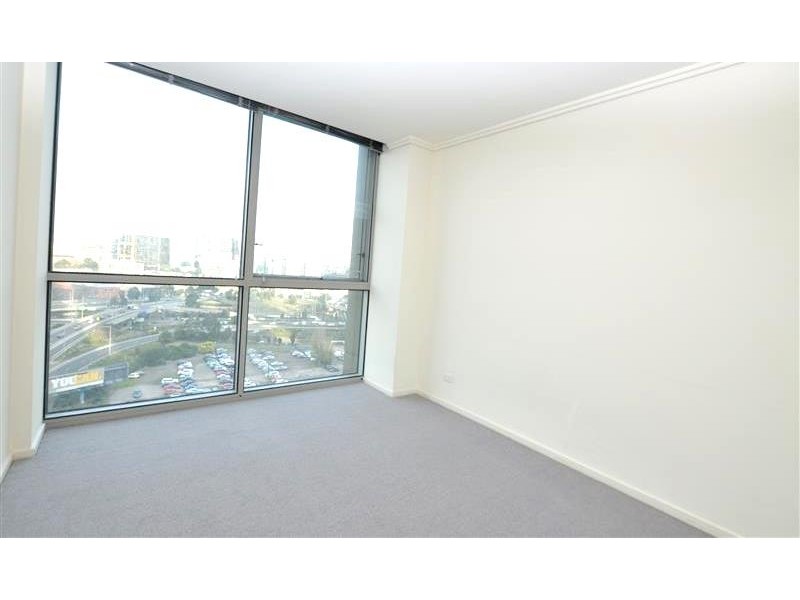 REF 21544/88 Kavanagh Street, Southbank VIC 3006