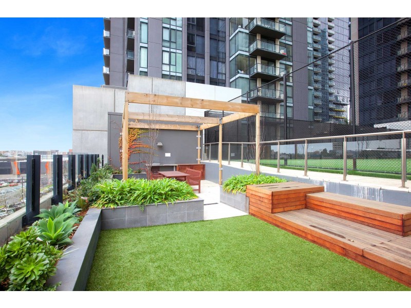 REF 21544/88 Kavanagh Street, Southbank VIC 3006