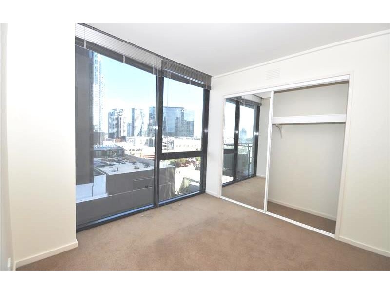 REF 21545/100 Kavanagh Street, Southbank VIC 3006