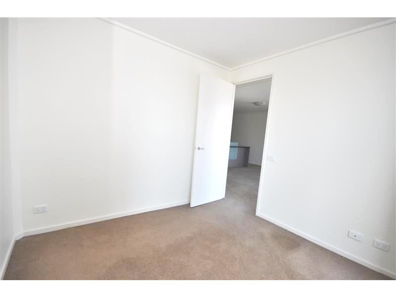 REF 21545/100 Kavanagh Street, Southbank VIC 3006